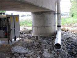 Bridge deck runoff monitoring equipment